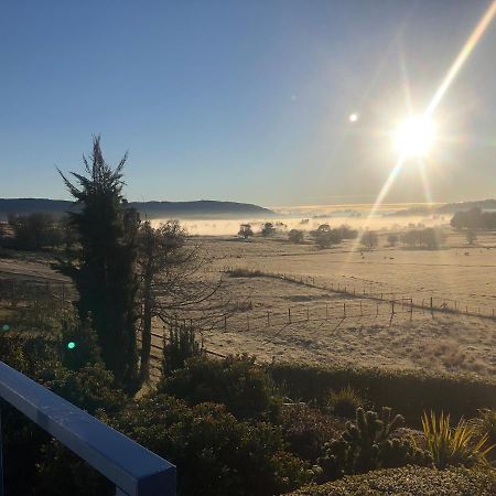 Mole Creek Hideaway Hotel ภายนอก รูปภาพ