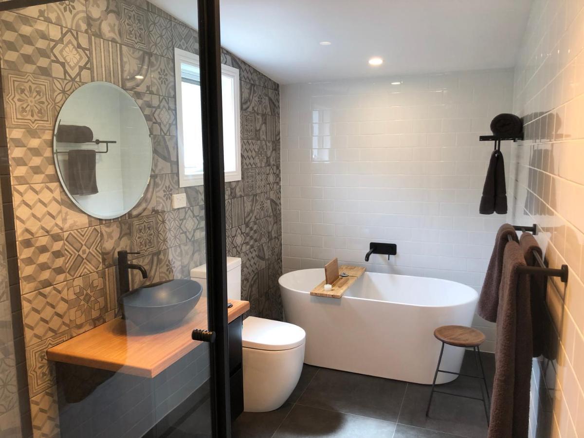 Mole Creek Hideaway Hotel ภายนอก รูปภาพ